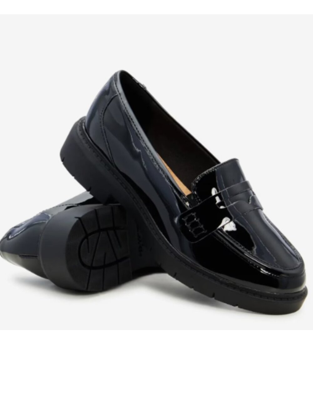 NWB Clarks Women's Westlynn Ayla Wide Width Loafer (8.5W)